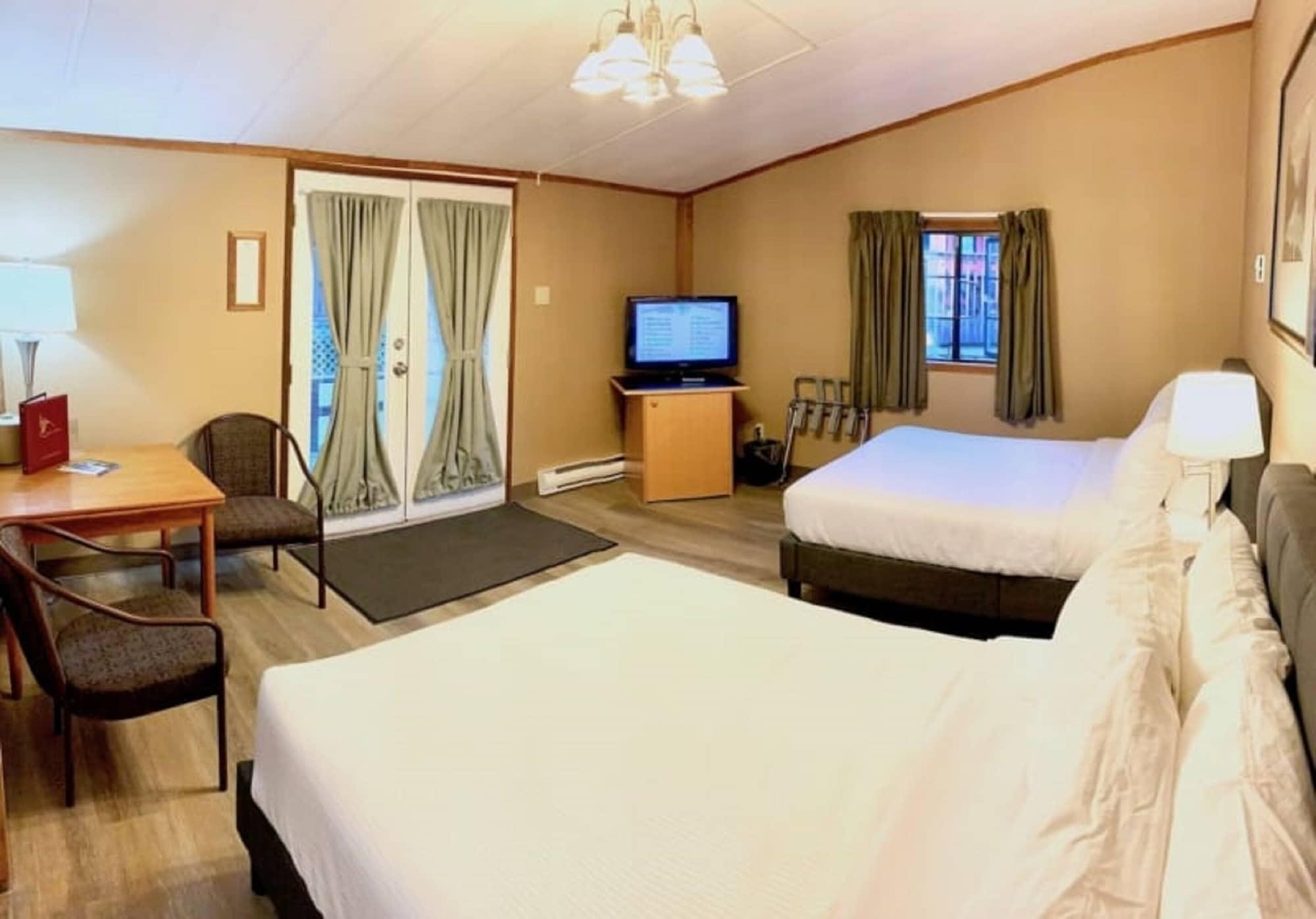 Sunwapta Falls Rocky Mountain Lodge جاسبر المظهر الخارجي الصورة